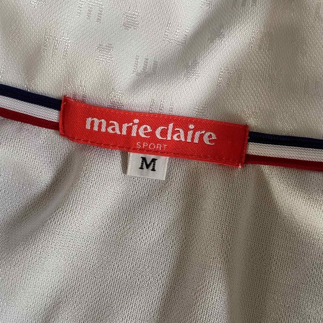 Marie Claire(マリクレール)のマリクレール美品！地模様可愛いホワイトゴルフハーフジップポロシャツM スポーツ/アウトドアのゴルフ(ウエア)の商品写真