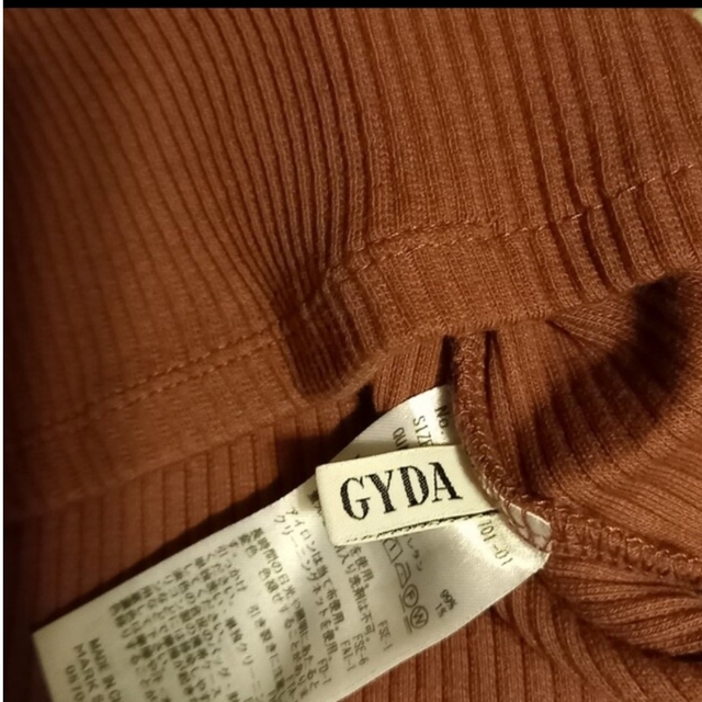 GYDA(ジェイダ)のGYDA　Tシャツ レディースのトップス(Tシャツ(半袖/袖なし))の商品写真