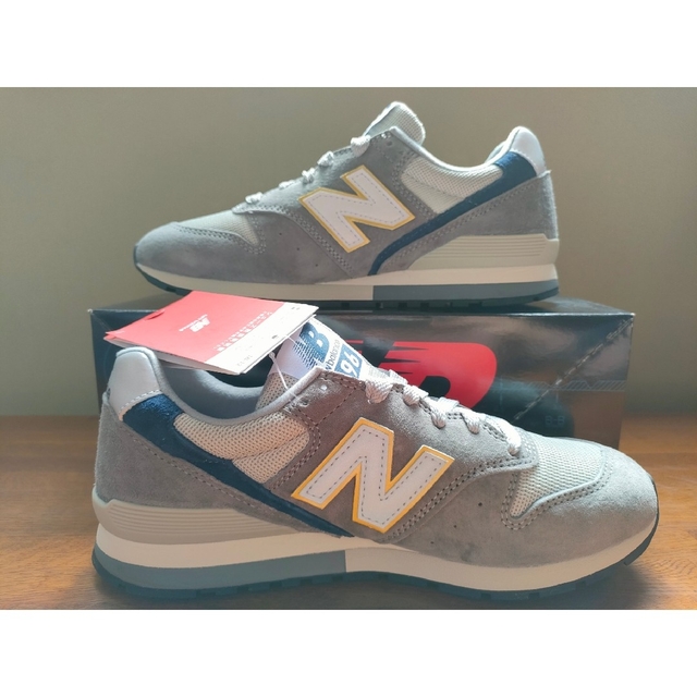 New Balance(ニューバランス)の①【新品未使用／公式ストア限定】ニューバランス CM996 DGR 25cm レディースの靴/シューズ(スニーカー)の商品写真