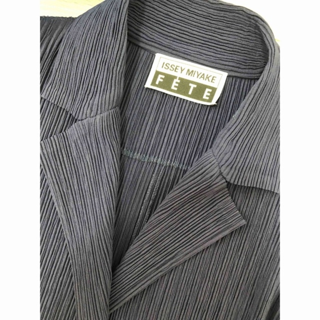 ISSEY MIYAKE イッセイミヤケ プリーツジャケット ISSEY MIYAKE イッセイミヤケ プリーツジャケット