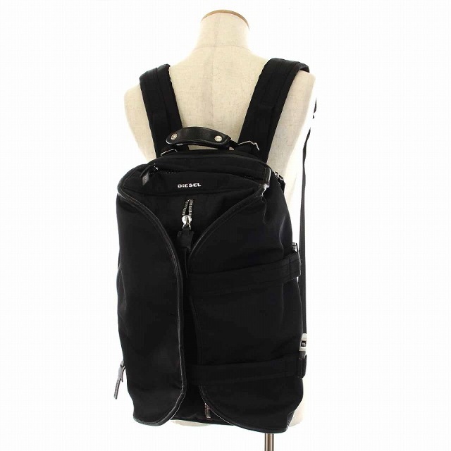 DIESEL(ディーゼル)のディーゼル DIESEL リュックサック デイパック ナイロン 黒 ブラック メンズのバッグ(バッグパック/リュック)の商品写真