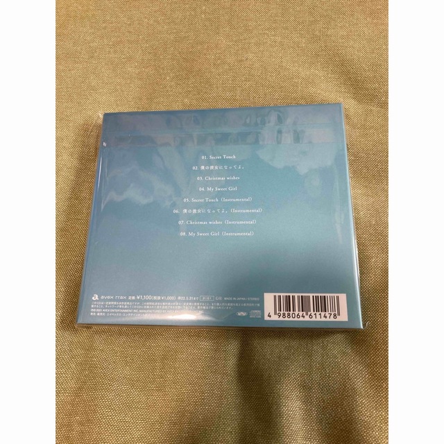 Snow man Secret Touch 通常版 初回ブックレット付 エンタメ/ホビーのCD(ポップス/ロック(邦楽))の商品写真