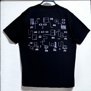 ユニクロ(UNIQLO)のユニクロ プレイステーション UT Tシャツ 黒色 XLサイズ 歴代 未使用品(Tシャツ/カットソー(半袖/袖なし))