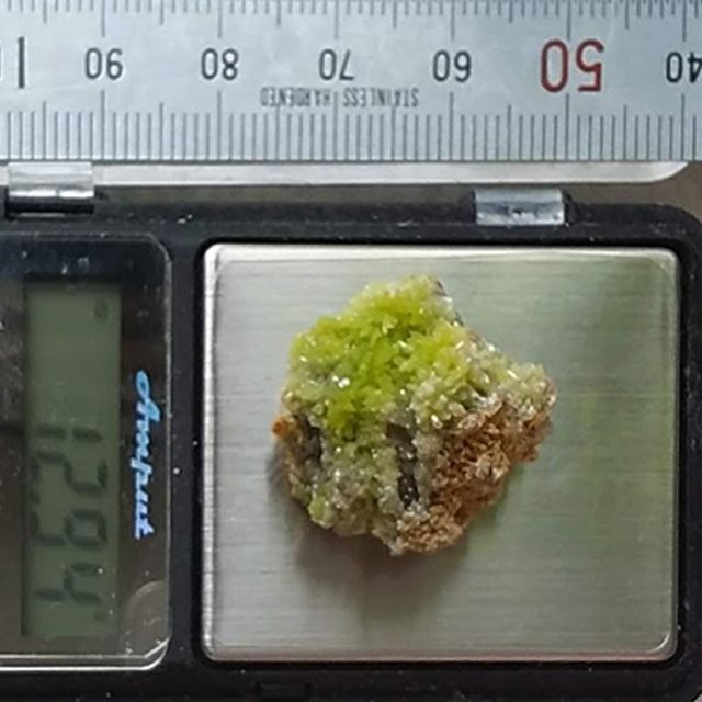 パイロモルファイト産地12.94g　緑鉛鉱　パイロモルファイト　鉱物標本
