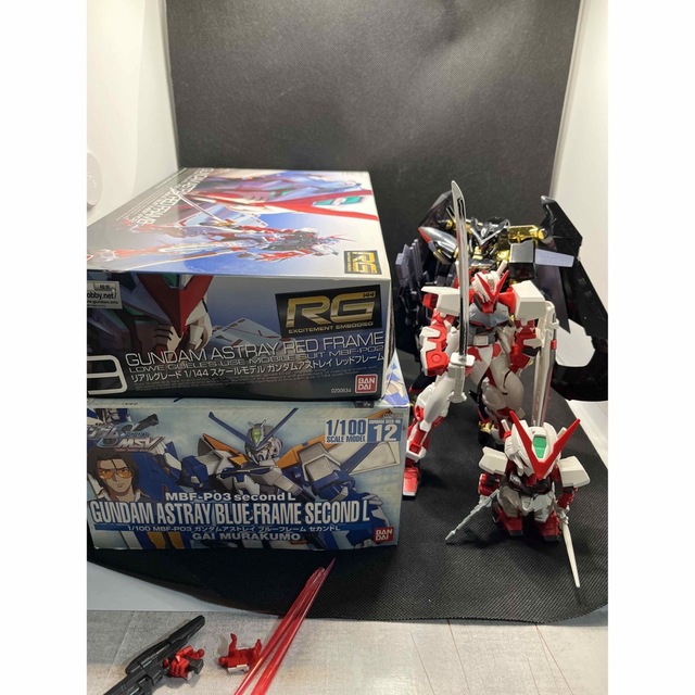 BANDAI(バンダイ)のガンプラ　ガンダムアストレイ　大好きセット　おまけSD　新品2体　素組2体 エンタメ/ホビーのおもちゃ/ぬいぐるみ(プラモデル)の商品写真