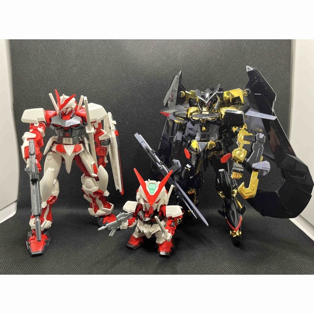 BANDAI(バンダイ)のガンプラ　ガンダムアストレイ　大好きセット　おまけSD　新品2体　素組2体 エンタメ/ホビーのおもちゃ/ぬいぐるみ(プラモデル)の商品写真