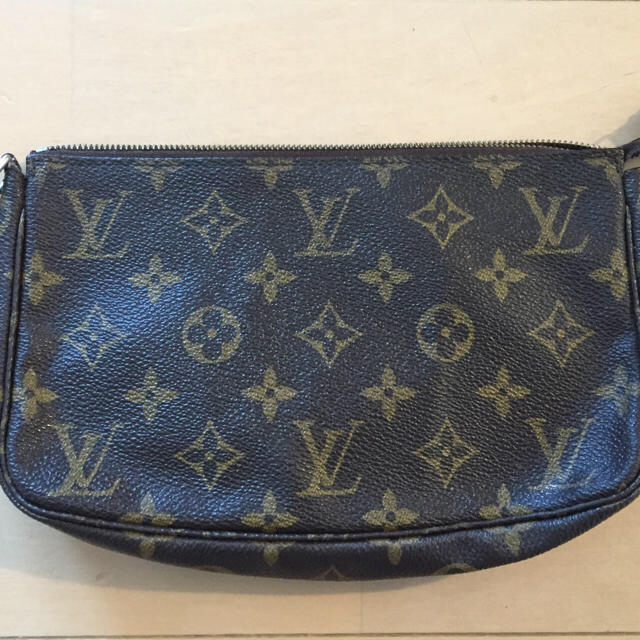 LOUIS VUITTON(ルイヴィトン)のルイ ヴィトン アクセサリーポーチ ジャンク品 レディースのファッション小物(ポーチ)の商品写真