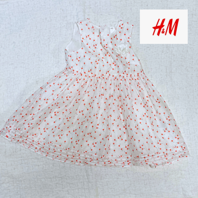 H&M(エイチアンドエム)のH&M　90cm　美品　ワンピース　 キッズ/ベビー/マタニティのキッズ服女の子用(90cm~)(ワンピース)の商品写真