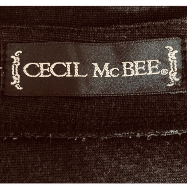 CECIL McBEE(セシルマクビー)の週末限定価格　CECIL McBEE オレンジ 配色ワンピース レディースのワンピース(ひざ丈ワンピース)の商品写真