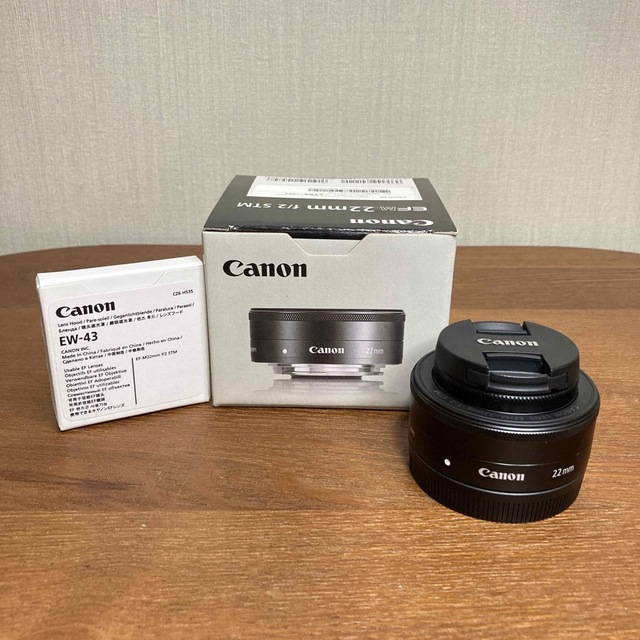 Canon  レンズ EF-M22F2 STM