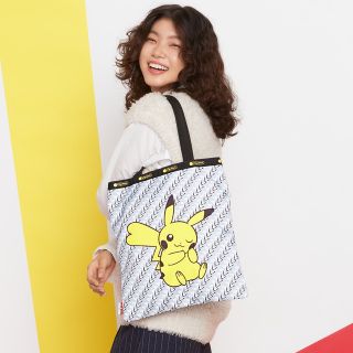 レスポートサック(LeSportsac)のレスポートサック　レスポ　ピカチュウモノグラムトート　(トートバッグ)