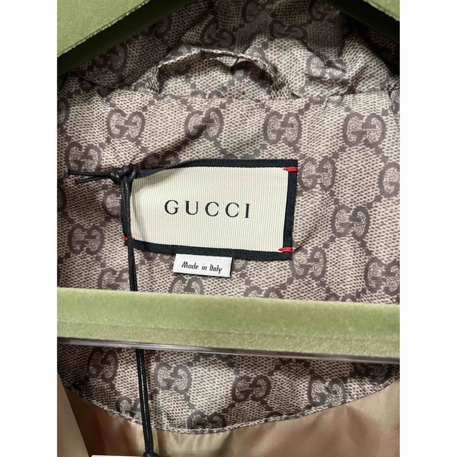 Gucci(グッチ)の【新品】GUCCI FAKE NOT ジャケットL メンズのジャケット/アウター(ナイロンジャケット)の商品写真