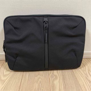 エアー(AER)のAer（エアー） TECH FOLIO 13inch/PCケース 美品(その他)