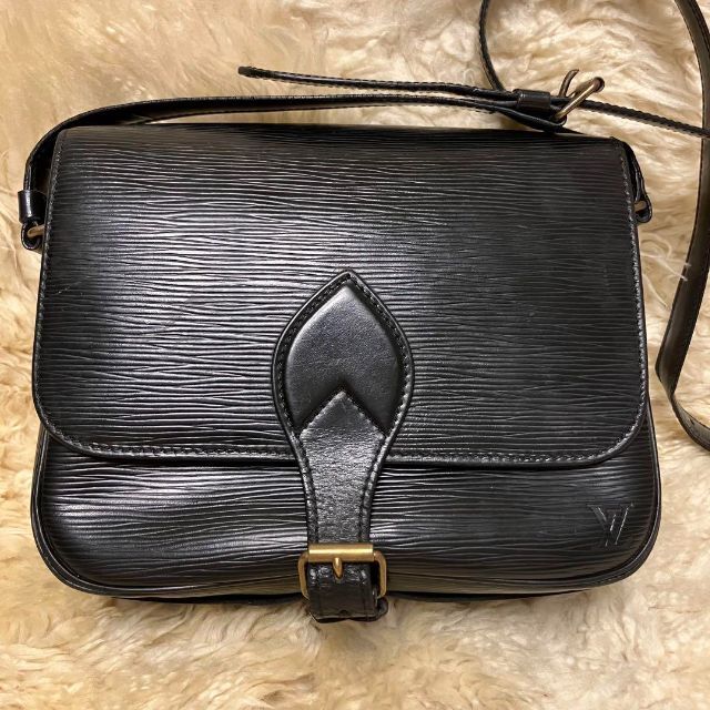 LOUIS VUITTON - 美品 ルイヴィトン エピ カルトシエール ショルダー ...