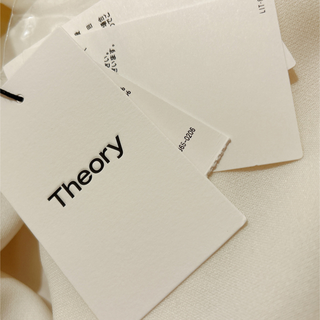 theory(セオリー)の【新品】Theory セオリーStretch Canvas Treeca GZ  レディースのパンツ(クロップドパンツ)の商品写真