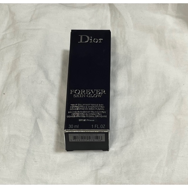 Dior(ディオール)のDior フォーエヴァー フルイド グロウ   1N　 コスメ/美容のベースメイク/化粧品(ファンデーション)の商品写真