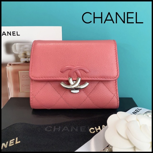 CHANEL(シャネル)の★専用ページ★ありがとうございました(*´꒳`*) レディースのファッション小物(財布)の商品写真