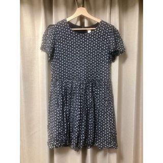 ザラ(ZARA)の【美品】 forever21 花柄ワンピース(ミニワンピース)