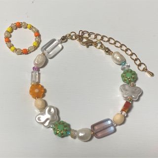 ハンドメイド　パールカラフルビーズブレスレット💖おまけ付き(ブレスレット/バングル)