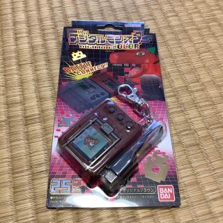 バンダイ(BANDAI)の【値下げ】デジタルモンスターCOLOR オリジナルブラウン(キャラクターグッズ)