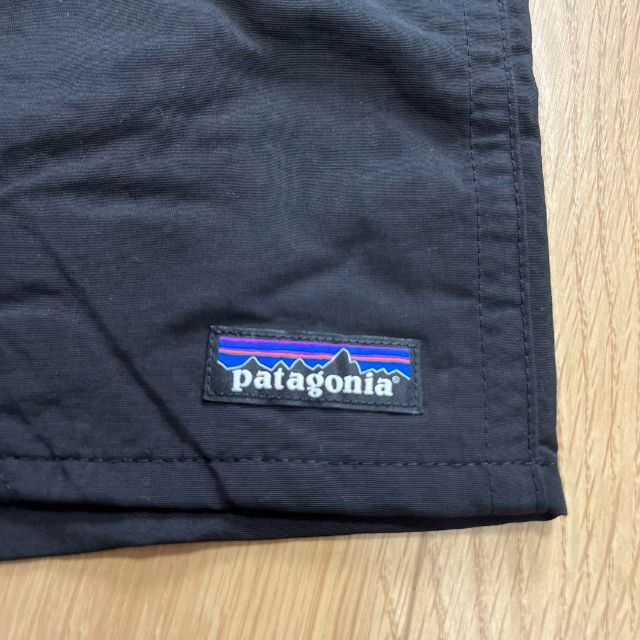 patagonia(パタゴニア)のパタゴニア　5インチ メンズ バギーズ ショーツ　BLK　ブラック　XXL メンズのパンツ(ショートパンツ)の商品写真