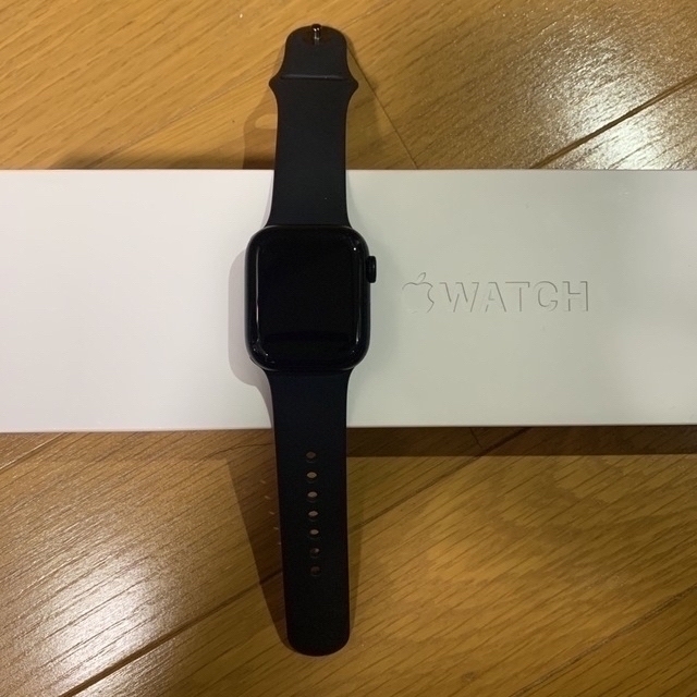 Apple Watch(アップルウォッチ)のAPPLE WATCH8 41mm 保証2024年3月まで有り スマホ/家電/カメラのスマートフォン/携帯電話(その他)の商品写真