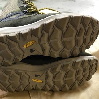 KEEN - 24849 タ [キーン] ブーツ オリーブ 27.5㎝の通販 by