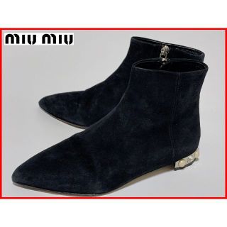 ミュウミュウ(miumiu)のmiu miu ミュウミュウ 34≒22cm ショートブーツ スエード 黒 E(ブーツ)