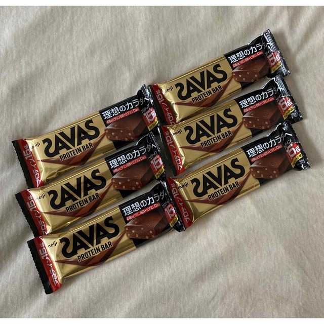 SAVAS(ザバス)の【48時間以内発送】ザバス プロテインバー6本入り チョコレート味 食品/飲料/酒の健康食品(プロテイン)の商品写真