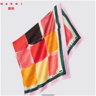 マルニ(Marni)の新品　UNIQLO MARNI  コラボ　シルクスカーフ (バンダナ/スカーフ)