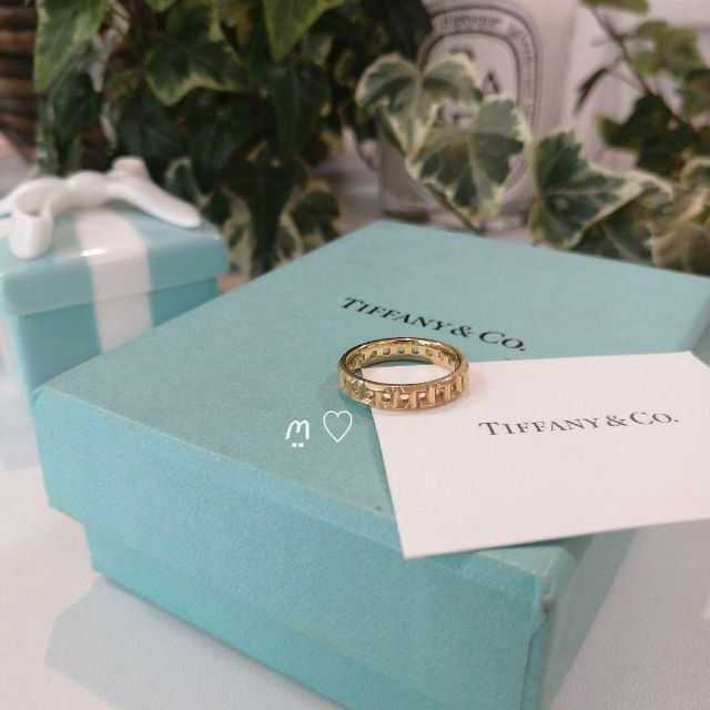 Tiffany & Co.(ティファニー)のティファニーT　トゥルーナローリング　6号　k18イエローゴールド　現行販売品 レディースのアクセサリー(リング(指輪))の商品写真
