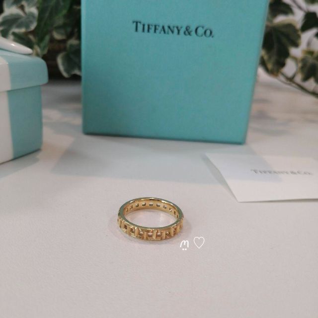 Tiffany & Co.(ティファニー)のティファニーT　トゥルーナローリング　6号　k18イエローゴールド　現行販売品 レディースのアクセサリー(リング(指輪))の商品写真