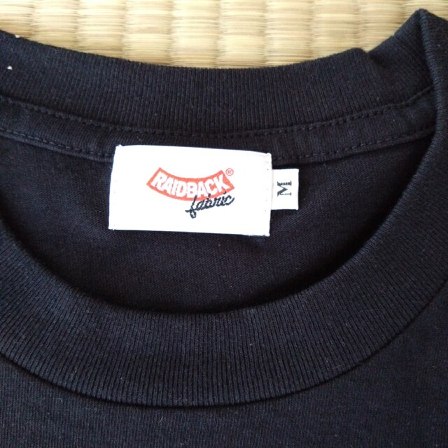nitraid(ナイトレイド)のレイドバックファブリック(raidback fabric) アーチロゴ Tシャツ メンズのトップス(Tシャツ/カットソー(半袖/袖なし))の商品写真