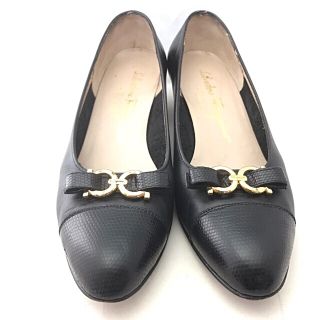 サルヴァトーレフェラガモ(Salvatore Ferragamo)のSalvatore Ferragamo サルバトーレ フェラガモ　パンプス(ハイヒール/パンプス)