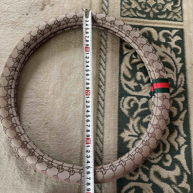 ハンドルカバー 自動車/バイクの自動車(車内アクセサリ)の商品写真