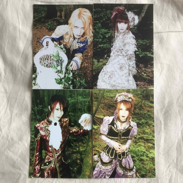 LAREINE(ラレーヌ) アーティスト写真 プロマイド4枚セット | フリマアプリ ラクマ