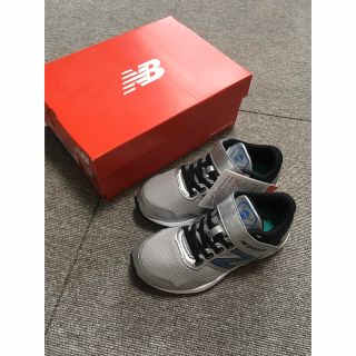 ニューバランス(New Balance)の新品　ニューバランス ハンゾー　hanzo 17.5 キッズ　スニーカー(スニーカー)