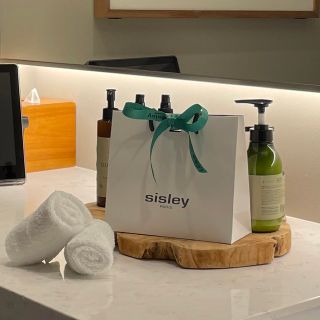 シスレー(Sisley)のsisley バスタイムセット　ヘアリチャアル　オードゥカンパーニュ4本(サンプル/トライアルキット)