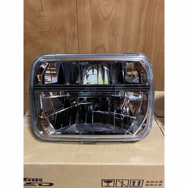 小糸製作所(KOITO)/LEDヘッドランプユニット 角型2灯式 12V/24V車 小糸製作所(KOITO)/LEDヘッドランプユニット 角型2灯式 12V/24V車