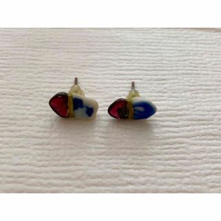 ピアス(ピアス)