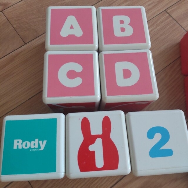 Rody(ロディ)のロディ　つみきセット キッズ/ベビー/マタニティのおもちゃ(積み木/ブロック)の商品写真