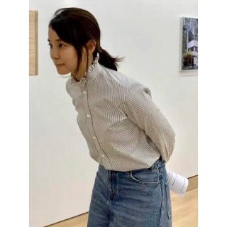 セリーヌ(celine)のこぴち様専用　石田ゆり子着　CELINE　フリルシャツ　ブラウス　34(シャツ/ブラウス(長袖/七分))