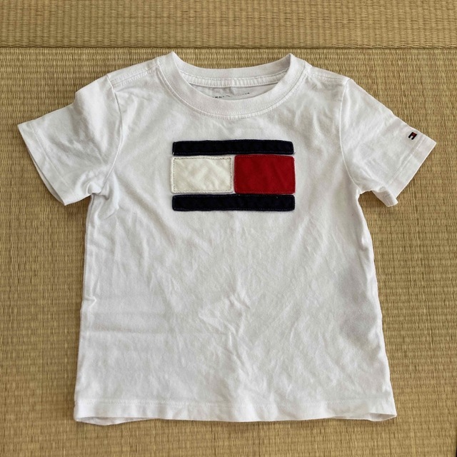 TOMMY HILFIGER(トミーヒルフィガー)の2T   Tシャツ キッズ/ベビー/マタニティのキッズ服男の子用(90cm~)(Tシャツ/カットソー)の商品写真