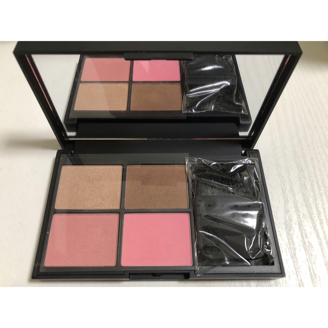 NARS(ナーズ)のNARS ブレイムイットオンナーズ コスメ/美容のベースメイク/化粧品(フェイスパウダー)の商品写真