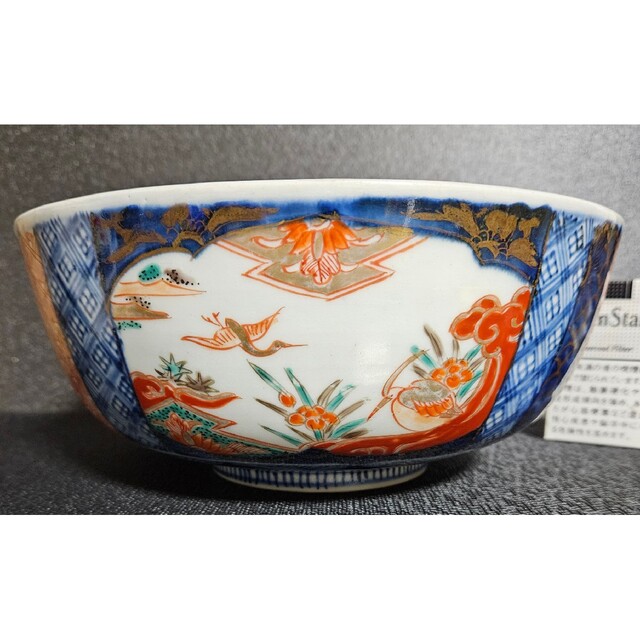 明治時代 古伊万里 染錦 見込みに花鉢 菖蒲に鷺 市松文様 24.6cm 明治時代 古伊万里 染錦 見込みに花鉢 菖蒲に鷺 市松文様 24.6cm