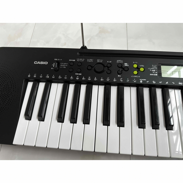 CASIO(カシオ)のCASIO CTK-240 キーボード　ピアノ　黒　箱あり　ブラック 楽器の鍵盤楽器(キーボード/シンセサイザー)の商品写真