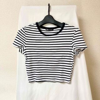 ザラ(ZARA)のZARA ショート丈Tシャツ(Tシャツ(半袖/袖なし))