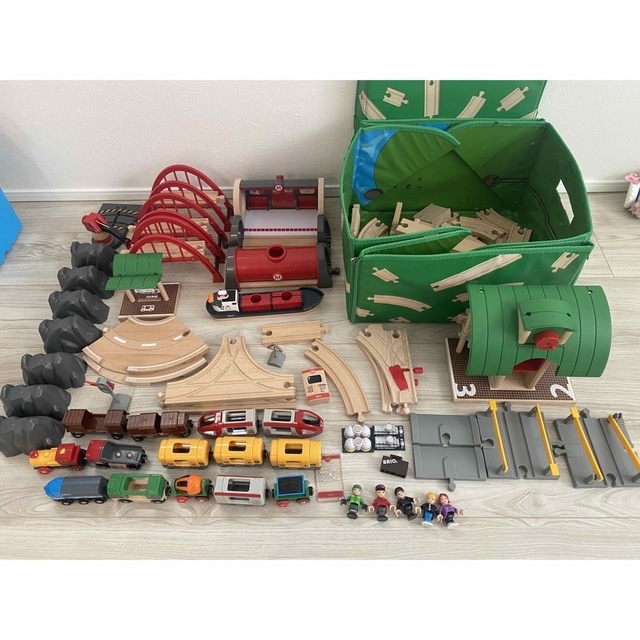 おもちゃブリオBRIO 木製　大量　まとめセット　レール　電車　デラックス