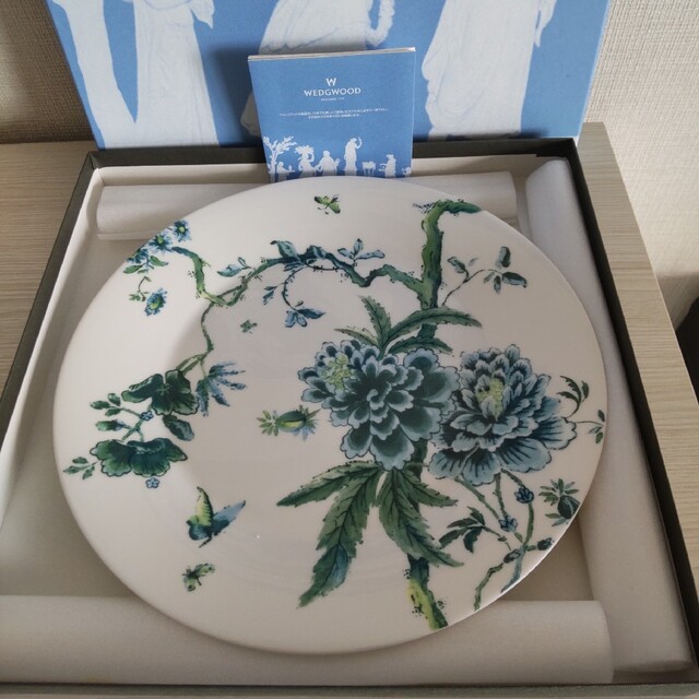 WEDGWOOD(ウェッジウッド)の☆未使用美品！☆ウェッジウッドジャスパーコンラン27cmプレート インテリア/住まい/日用品のキッチン/食器(食器)の商品写真