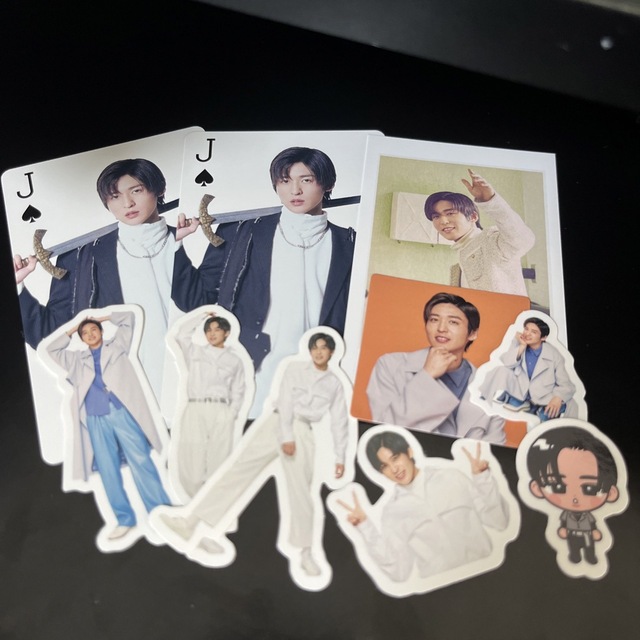 Johnny's(ジャニーズ)のSnowMan 目黒蓮 トランプ・シール エンタメ/ホビーのタレントグッズ(アイドルグッズ)の商品写真